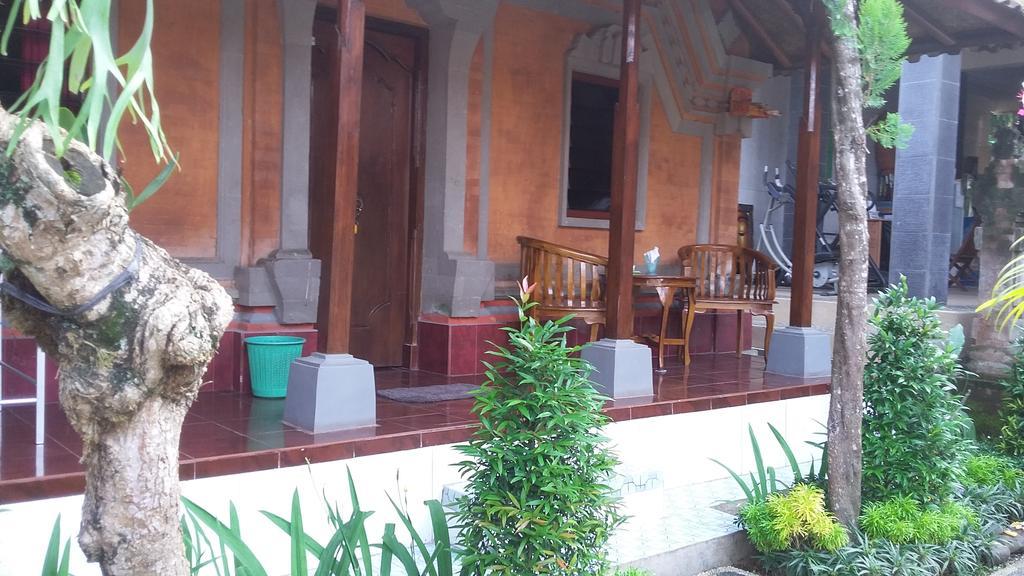 Santun Homestay *